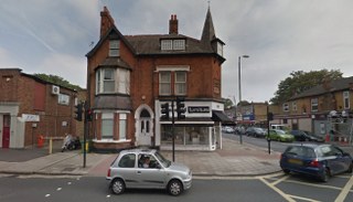 Amazing Removals to Hampton Hill TW12